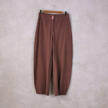 Carica l'immagine nel visualizzatore di Gallery, Pantalone con bottoni in cotone lavato - Pezzo Unico