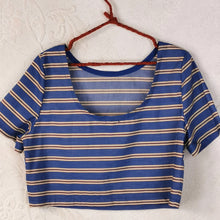 Carica l'immagine nel visualizzatore di Gallery, Camicia scollata sulla schiena a righe - Pezzo Unico