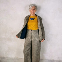 Carica l'immagine nel visualizzatore di Gallery, Pantalone con bottoni in cotone damascato- Pezzo Unico