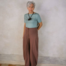 Carica l'immagine nel visualizzatore di Gallery, Pantalone con bottoni in cotone lavato - Pezzo Unico