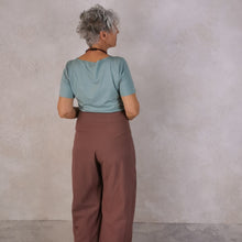 Carica l'immagine nel visualizzatore di Gallery, Pantalone con bottoni in cotone lavato - Pezzo Unico