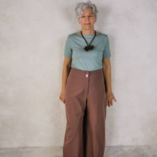 Carica l'immagine nel visualizzatore di Gallery, Pantalone con bottoni in cotone lavato - Pezzo Unico