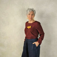 Carica l'immagine nel visualizzatore di Gallery, Camicia dritta color barolo- Pezzo Unico
