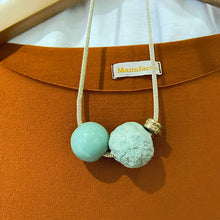 Carica l'immagine nel visualizzatore di Gallery, Collana Ecofriendly con due sfere