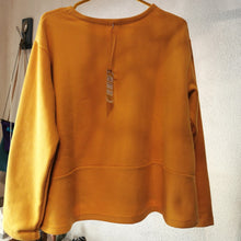 Carica l'immagine nel visualizzatore di Gallery, Maglia di felpa - Pezzo Unico