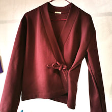 Carica l'immagine nel visualizzatore di Gallery, cardigan incrociato di felpa - Pezzo Unico