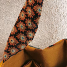 Carica l'immagine nel visualizzatore di Gallery, Borsa media righe e fiori- Pezzo unico