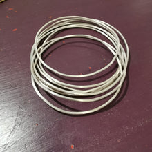 Carica l'immagine nel visualizzatore di Gallery, Bracciale cerchio in argento - Pezzo unico
