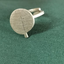Carica l'immagine nel visualizzatore di Gallery, Anello albero piccolo in ottone