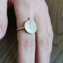 Carica l'immagine nel visualizzatore di Gallery, Anello albero piccolo in ottone