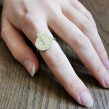 Carica l'immagine nel visualizzatore di Gallery, Anello albero piccolo in ottone