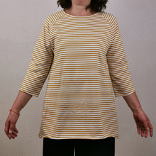 Carica l'immagine nel visualizzatore di Gallery, Maglietta lunga e svasata in jersey di cotone a righe