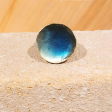 Carica l'immagine nel visualizzatore di Gallery, Anello in ottone smaltato a scodellina