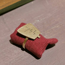 Carica l'immagine nel visualizzatore di Gallery, Anello albero piccolo in ottone