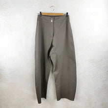 Carica l'immagine nel visualizzatore di Gallery, Pantalone con bottoni in caldo cotone - Pezzo Unico