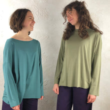 Carica l'immagine nel visualizzatore di Gallery, Maglietta larga in jersey di bambù - pezzo unico