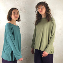 Carica l'immagine nel visualizzatore di Gallery, Maglietta larga in jersey di bambù - pezzo unico