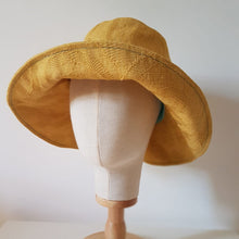 Carica l'immagine nel visualizzatore di Gallery, Cappello in tessuto modello a falda larga, più varianti - Pezzo unico