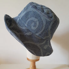 Carica l'immagine nel visualizzatore di Gallery, Cappello in tessuto modello a falda larga, più varianti - Pezzo unico