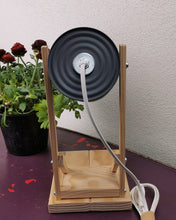 Carica l'immagine nel visualizzatore di Gallery, Lampada Ecofriendly da barattolo di latta di pelati