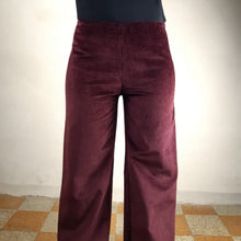 Carica l'immagine nel visualizzatore di Gallery, Pantalone dritto in velluto - Pezzo Unico
