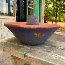 Carica l'immagine nel visualizzatore di Gallery, vaso in carta pesta n 4 - pezzo unico
