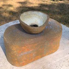 Carica l'immagine nel visualizzatore di Gallery, vaso in carta pesta n 3 - pezzo unico
