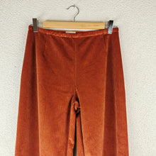 Carica l&#39;immagine nel visualizzatore di Gallery, pantalone dritto velluto -pezzo unico
