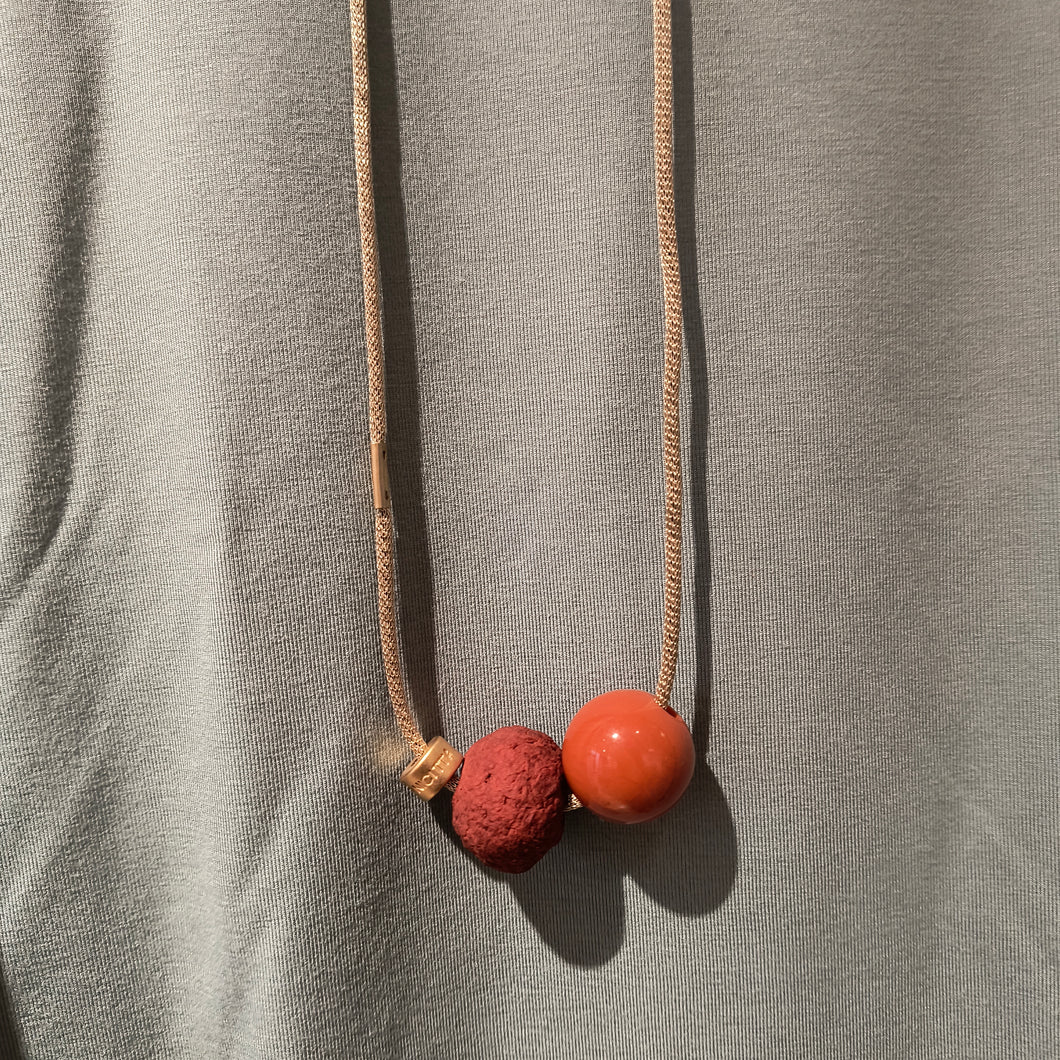 Collana Ecofriendly con due sfere