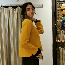 Carica l'immagine nel visualizzatore di Gallery, Maglia di felpa - Pezzo Unico
