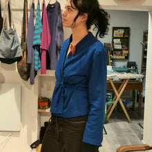 Carica l'immagine nel visualizzatore di Gallery, cardigan incrociato di felpa - Pezzo Unico
