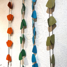 Carica l'immagine nel visualizzatore di Gallery, Collana in pelle con forme a trapezio
