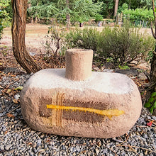 Carica l'immagine nel visualizzatore di Gallery, vaso in carta pesta n 1 - pezzo unico
