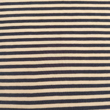 Carica l'immagine nel visualizzatore di Gallery, Maglietta in jersey di cotone a righe manica 3/4 - pezzo unico
