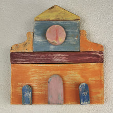 Carica l'immagine nel visualizzatore di Gallery, facciate di chiese di Firenze  in legno di riciclo - pezzo unico
