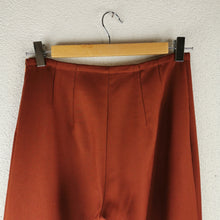 Carica l&#39;immagine nel visualizzatore di Gallery, Pantalone dritto in  lana ruggine - Pezzo Unico
