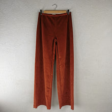 Carica l&#39;immagine nel visualizzatore di Gallery, Pantalone dritto in velluto arancio - Pezzo Unico
