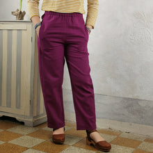 Carica l&#39;immagine nel visualizzatore di Gallery, Pantalone con risvolta in lino - Pezzo Unico
